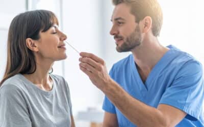 Existe-t-il des formations en aromatologie pour les professionnels de santé ?