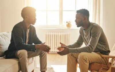 Comment se comporter face à un message agressif : la CNV pour se connecter à l’autre