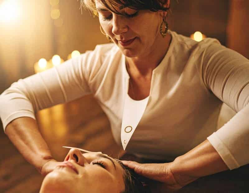 professionnels du bien-être sont concernés par une formation en aromatologie